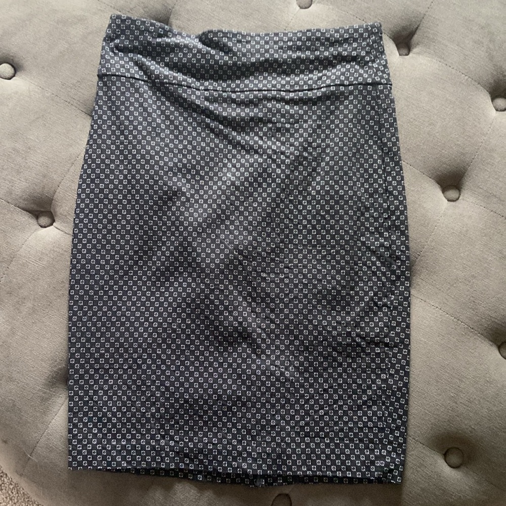 2 Joe B skirts - Picture 2 of 5